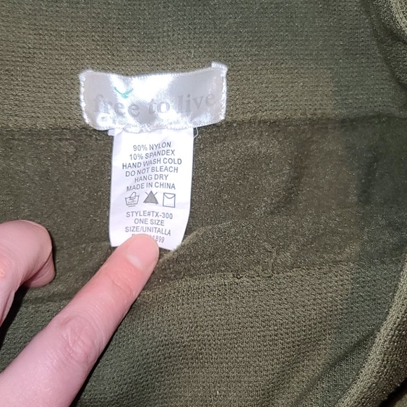 Free to Live one size thermal leggings - Picture 2 of 3